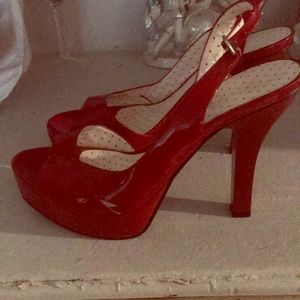 Guess Red heels 👠